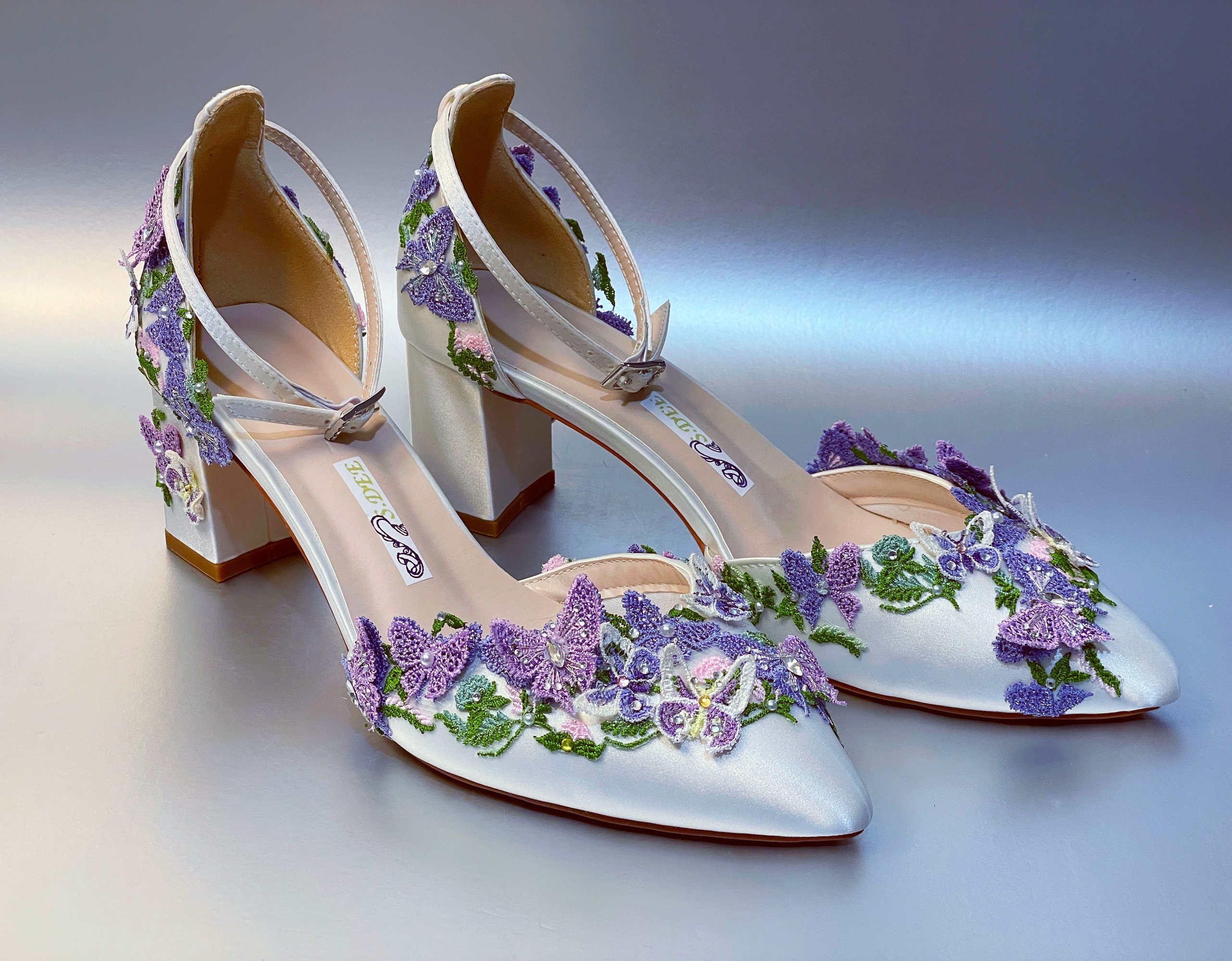 Sandalias de satén morado España