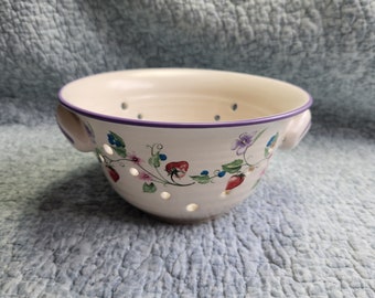 Beautiful Vintage Stoneware/Ceramic Colorful Berry Bowl/Collander/Sieve
