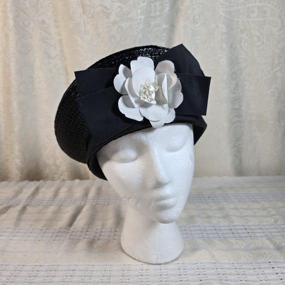 Plaza Suite Black and White Hat Plaza Suite New York Women main image 2