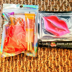 Beauty Box/Lip Care Kit/Glam Care Package/ Makeup Essentials/ Beauty Care Package/ Beauty Essential/ Beauty Accessories/Glam Box