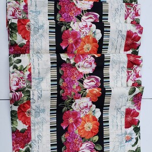 Floral Table Runner, Dining Table Runner, Buffet Runner, Tulipanes, Hydrangea, Decoración Multi Floral, Decoración de cocina, diseño moderno, Postal de París