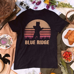 Blue Ridge Mountains Short-Sleeve Unisex T-Shirt | Blue Ridge Georgia Hiking Mens & Womens Short Sleeve Shirt