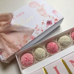 Personalized box for sugared almonds and chocolates for wedding favors for births, baptisms, communion, confirmations, birthdays