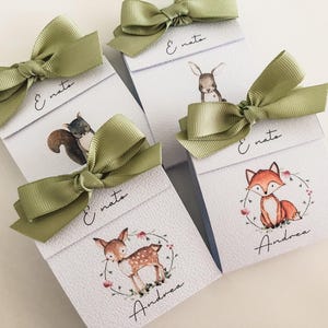customizable and coordinated confetti holder for woodland themed wedding favors for baptisms, births, communion, confirmations and birthdays