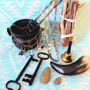 Prenda Espiritual Palo cauldron foundation Palos Nkisi in Mayombe, Palero Monte Kongo Congo Necklace eleke collar santeria Ifa Bakongo Vodou