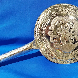 Messing Massiv Oshun Metallfächer Abebe Osun ide Ore yeyeo Osun Oxum orisa Yoruba Lucumi Candomble Werkzeug id Krone Esche santo bronze Iyanifa ochun