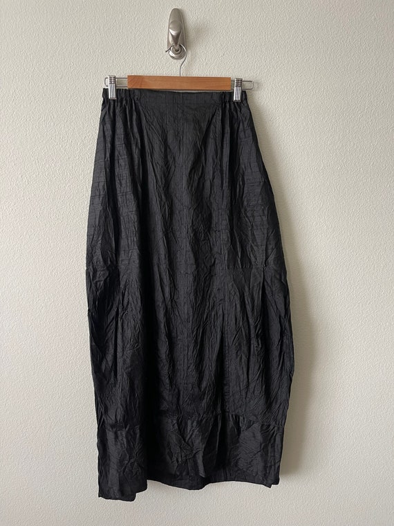 Vintage crinkly silk maxi skirt// black// size: s… - image 1