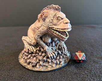 Frogdog by Kingdom Death / Painted 32mm miniature for DnD Dungeons & Dragons / BBE Boss Monster Horror Disturbing Scary