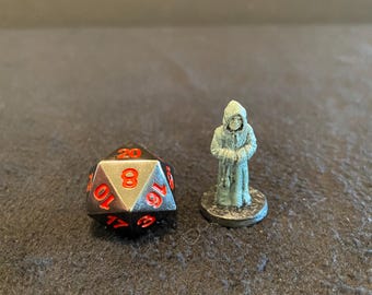 Living Statue / Painted 28mm miniature for Dungeons and Dragons DnD / Priest Hidden Incognito Robed