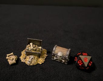 Treasure trove / Painted 32mm miniature scatter terrain for Dungeons and Dragons DnD / Gold riches chest pirates magic scrolls