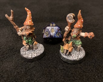 Myconid Wizard and Apprentice by Grabblecast / Painted 28mm miniature for Dungeons & Dragons DnD / Mushroom people Sorcerer Druid cleric