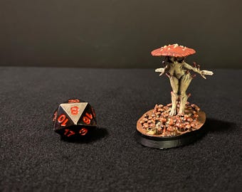 Myconid Dryad / Painted 32mm miniature for Dungeons and Dragons DnD / Fungal Fairy Feywild Druid Treant Mushroom Woman Pinup