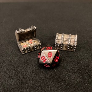 Treasure Chest Open and Closed / Painted 28mm miniature scatter terrain for Dungeons and Dragons DnD / Loot