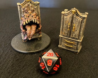 Mimic Wardrobe by Epic Miniatures / Painted 28mm scale miniature for Dungeons & Dragons DnD / Classic Monster trap terrain furniture scary