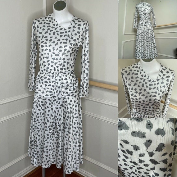 vintage HALSTON V Silky Poly Nylon Sheep Print No… - image 1