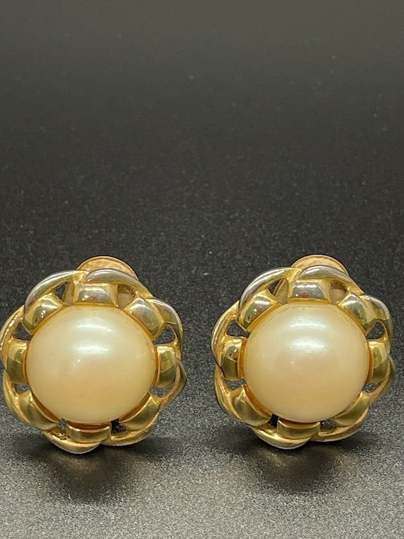 Givenchy Vintage Clip On Earrings Faux Blush Pearl
