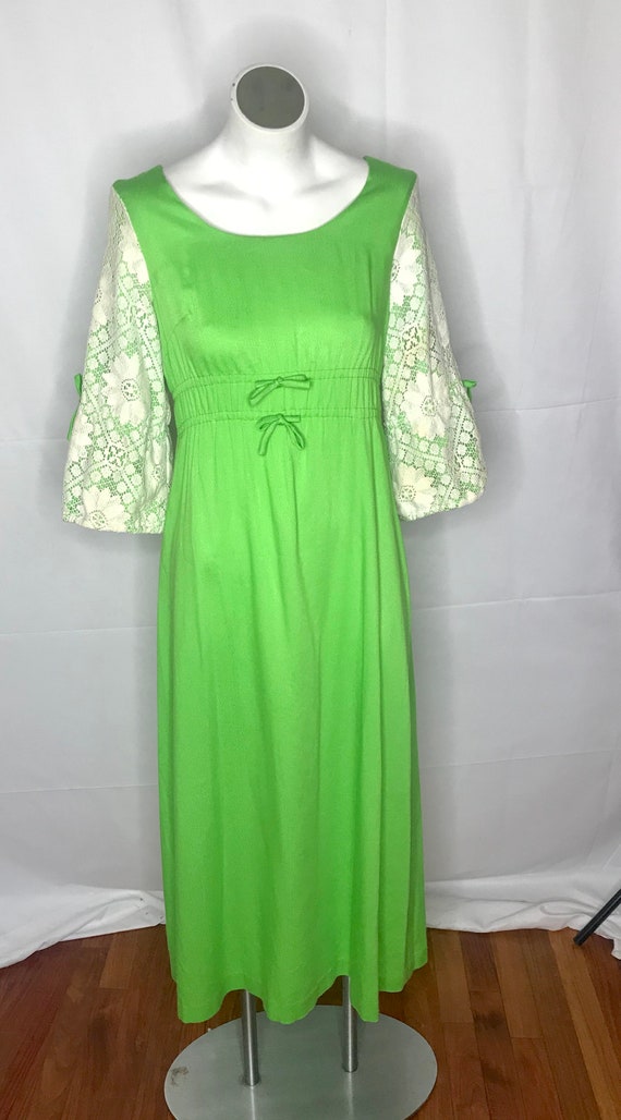 Vintage 1970’s Hawaiian Dress Sears