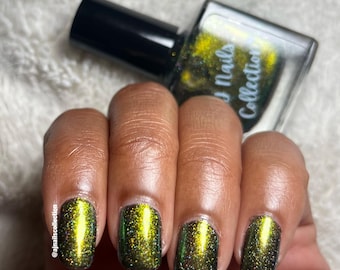 Grün Gold Gelb Schimmer Nagellack Lack 5ml und 10ml Flaschen UK Indie Nail Brand Art Maniküre Farbwechsel Farben 2026 Geschenkideen
