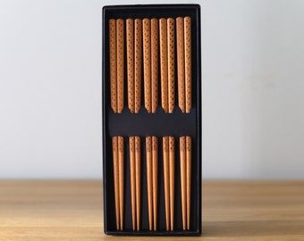 Baguettes 5 paires en bois de bambou avec boîte de rangement