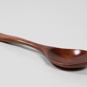 4 elegant wooden spoons made of bamboo image 4