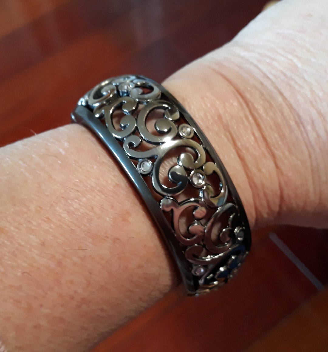 Retired Brighton 1 in Wide Hinged Bangle Bracelet Burnished Silver Tone ...