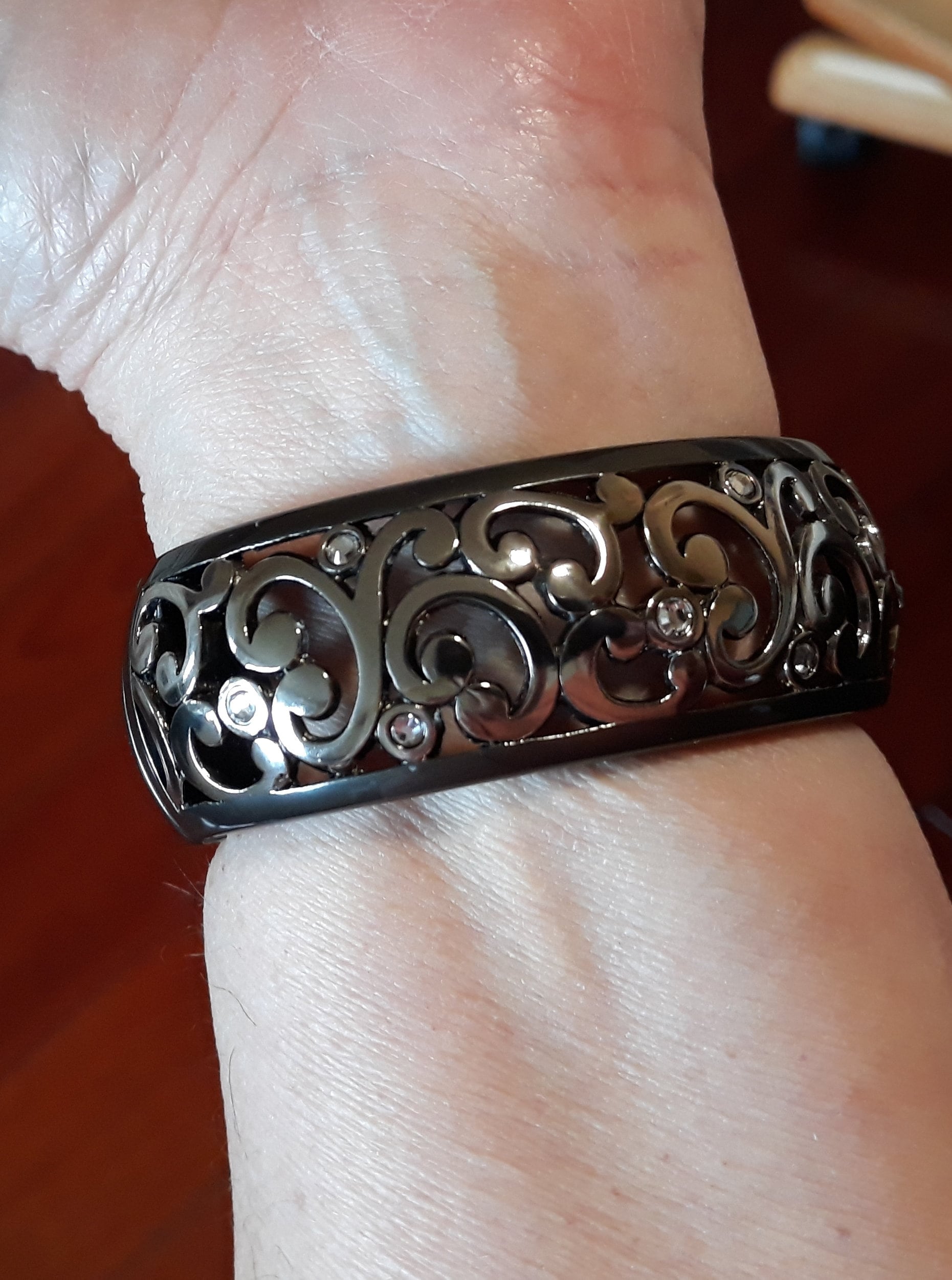 Retired brighton hinged bracelets cheap