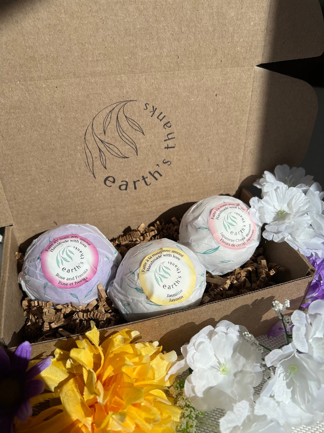 •FLOWER POWER• bath bomb trio main image 0