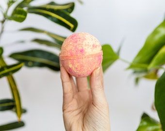 Bomba de baño de frutas naturales: efervescente hidratante vegana