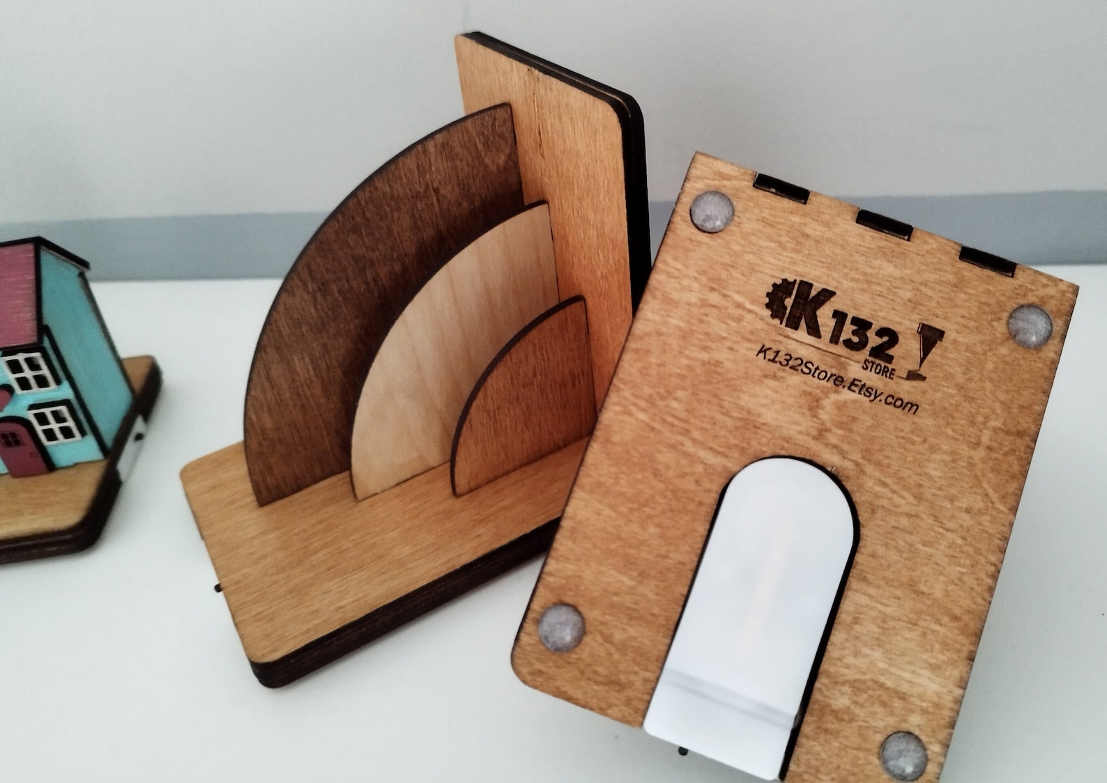 LED Art Deco Bookends - Style 1 - Wooden Contemporary, Aesthetic and ...