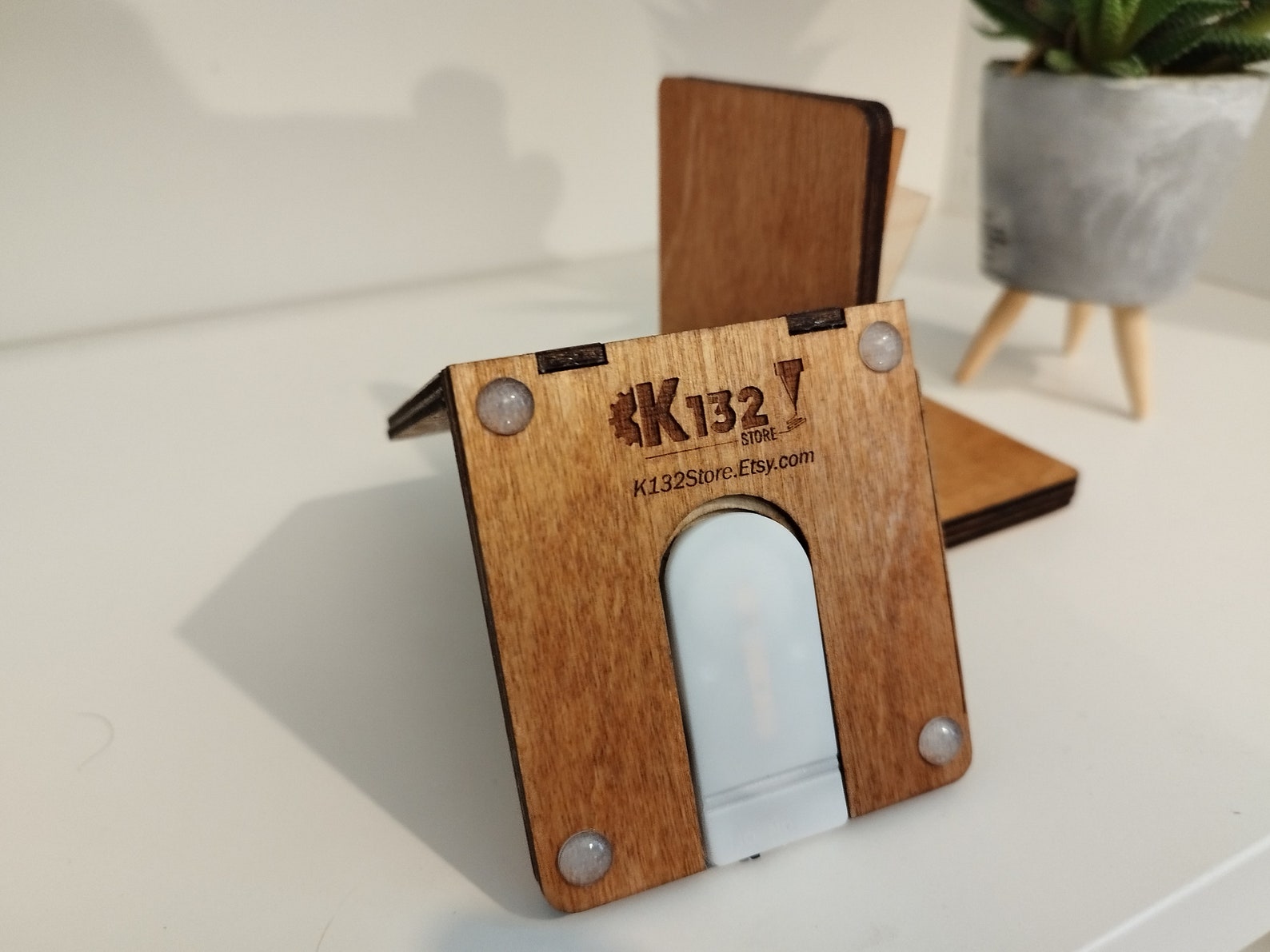 LED Art Deco Bookends - Style 2 - Wooden Contemporary, Aesthetic and ...