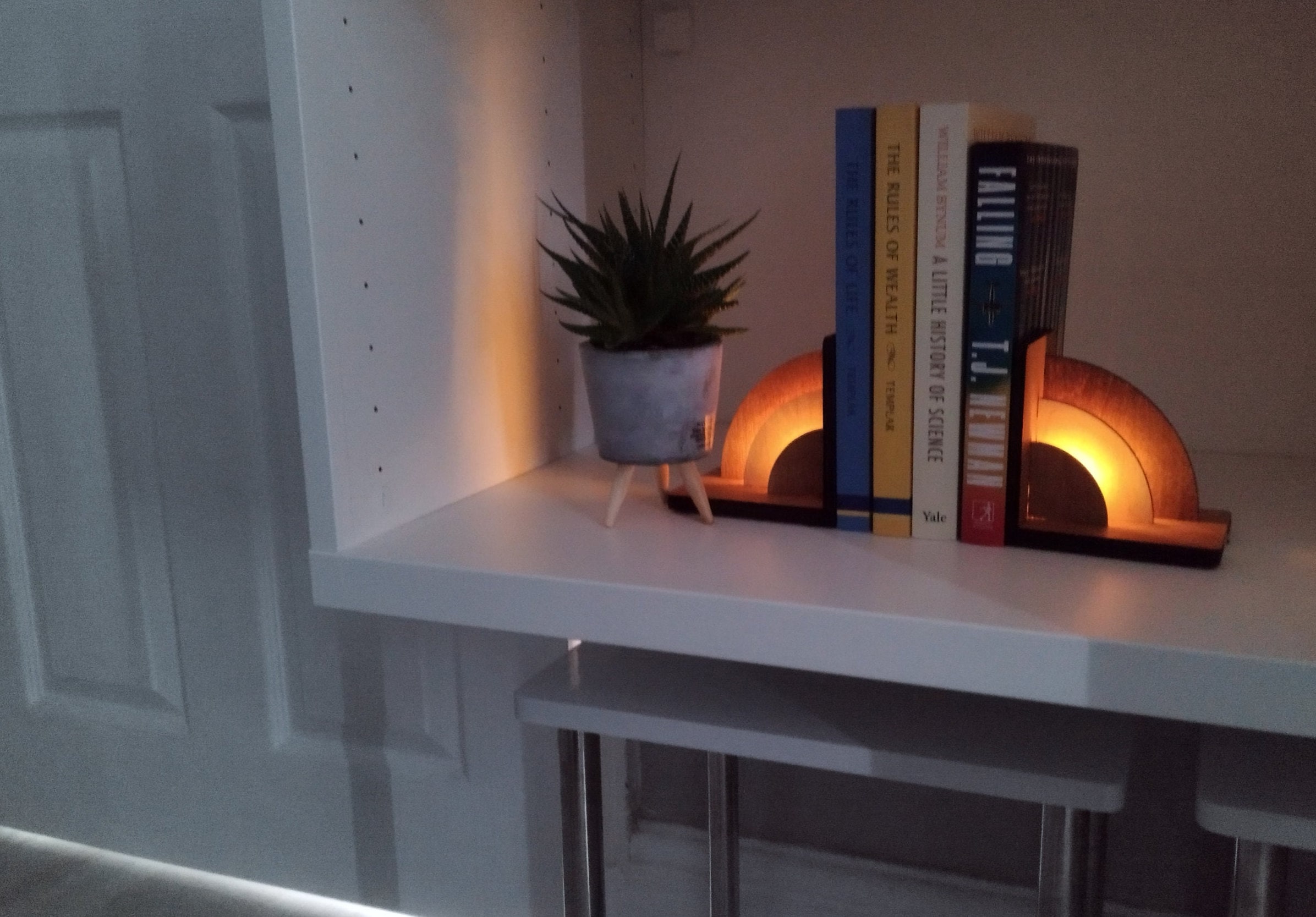 LED Art Deco Bookends - Style 1 - Wooden Contemporary, Aesthetic and ...