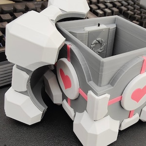 Portal Companion Cube LED light-up Gift Box, Decor, Gaming Prop, Cosplay 9.5 cm 3.74 inch image 4