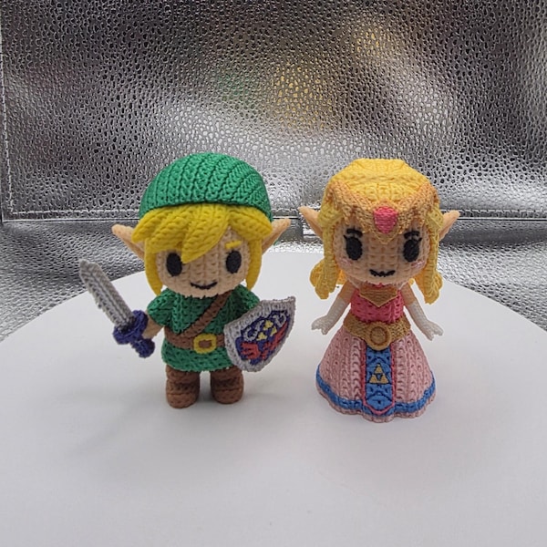 Green Clothed Adventurer & Elf Princess, 3" Tall,  Knitted Style 3D Printed Figurine