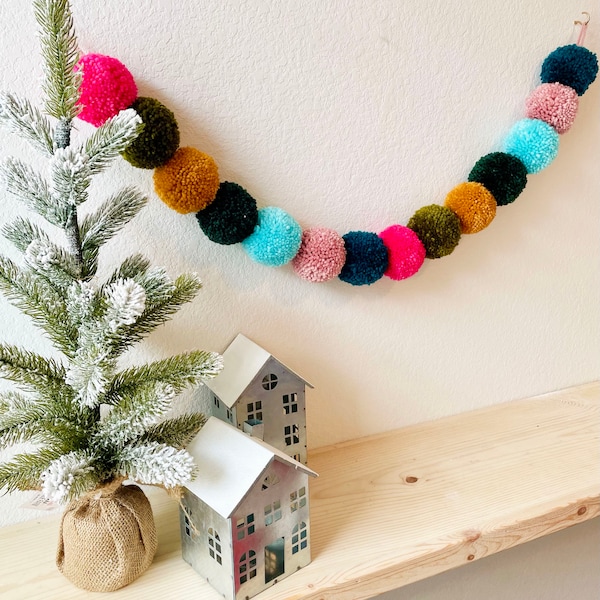 Fluffy Pom Pom Garland | Custom Garland  |3ft|4ft|5ft|6ft|7ft|8ft|9ft|10ft|