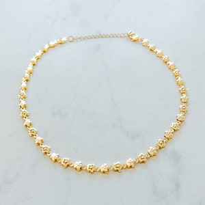 Gold Flower Chain Link Choker