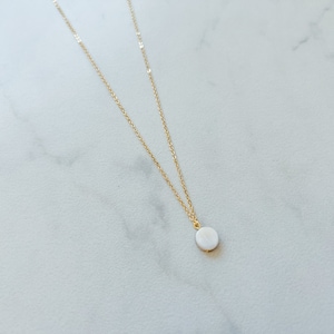 Gold Mini Mother of Pearl Necklace