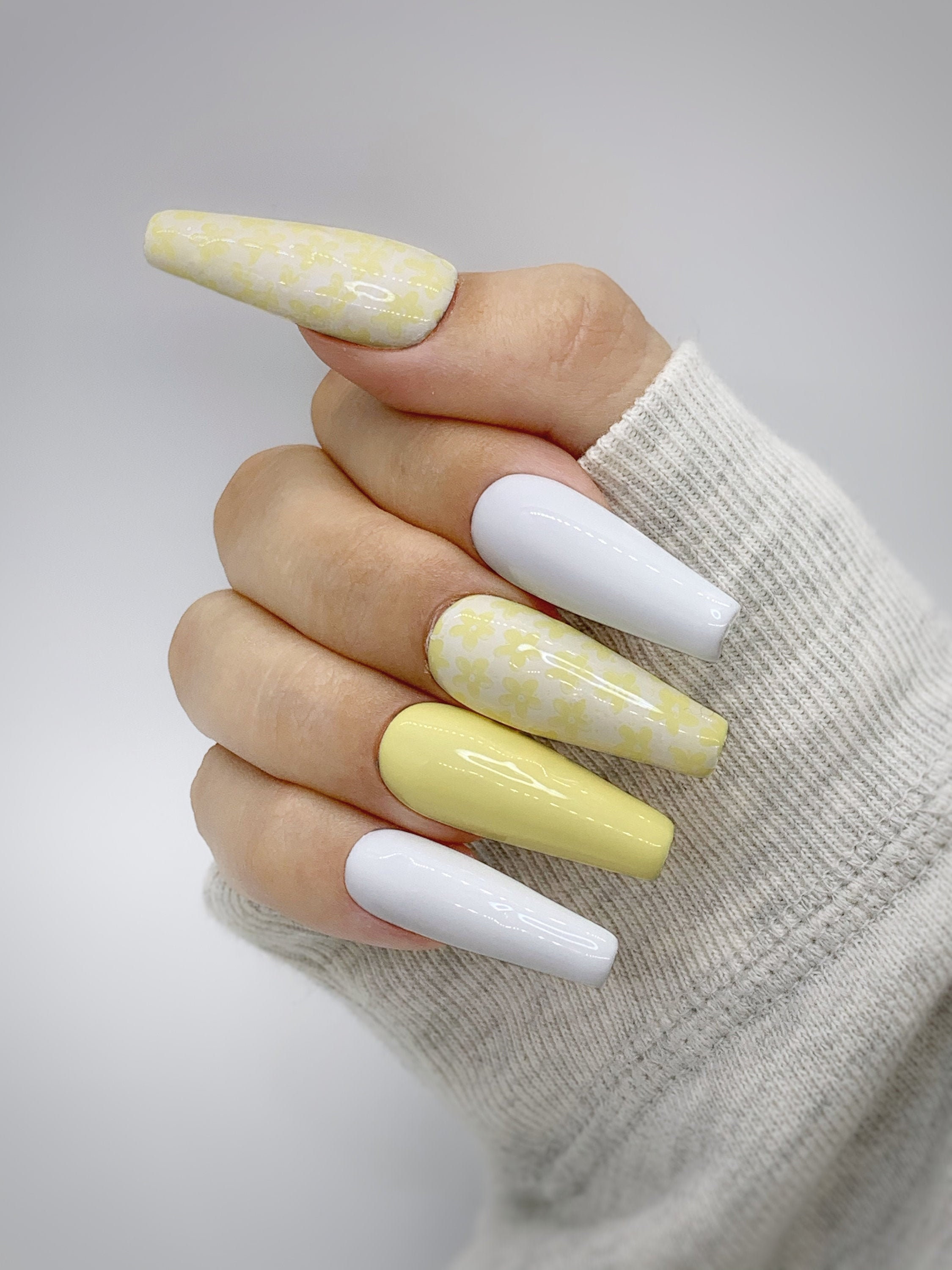 Yellow Flower Press on Nails Yellow White Nail Art Acrylic - Etsy
