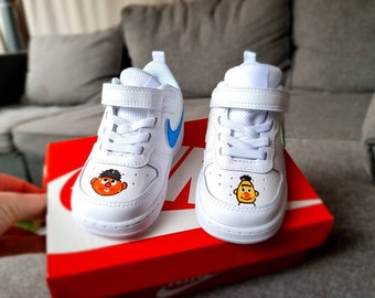 Nike maßgeschneiderte Sesame Street Bert und Ernie Kinder-Babyschuhe