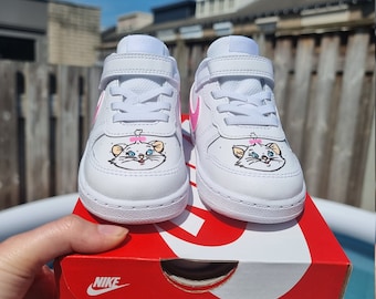 Nike custom Marie Disney children / baby