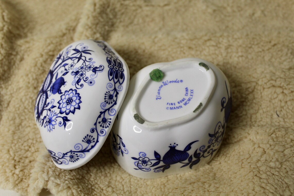 Vienna Woods Blue Onion Fine Bone China Sugar Bowl With Lid. Etsy