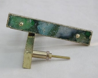 Maniglia per mobile in agata verde realizzata a mano, bordo placcato oro