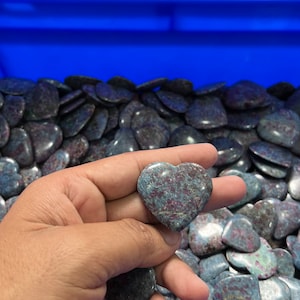 Ruby Kyanite Hearts Stone With Nice Little Ruby Polished Ruby Kyanite Crystal Hearts Pocket Carving Stone UV Reactive Kyanite Hearts Stone