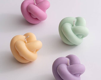 Soy Wax Knot Candle: Handmade Abstract Home Decor