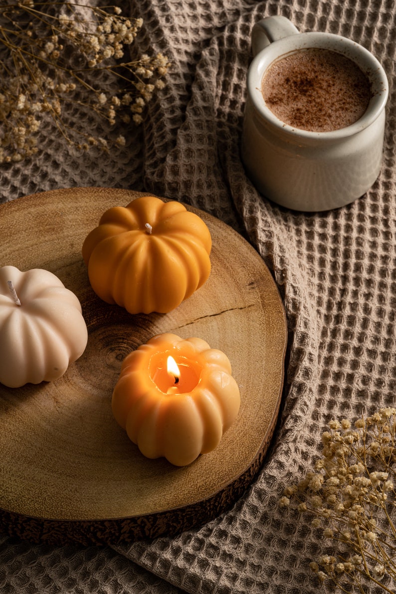 Pumpkin Soy Wax Candles / Autumn Home Decor / Halloween Decor / Pumpkin Spice Candle / Autum Decorations / Thanksgiving Decor / Fall Decor image 7