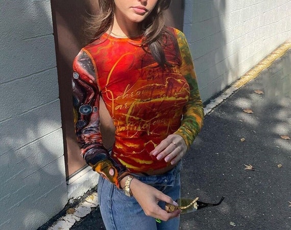 Printed Long Sleeve Graphic Crop Top 