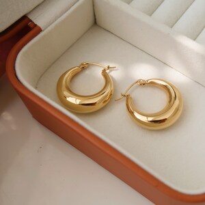 Gold Hoops - Chunky Gold Hoops - Lightweight Hinged Gold Hoops - Gifts - Minimalist Earrings