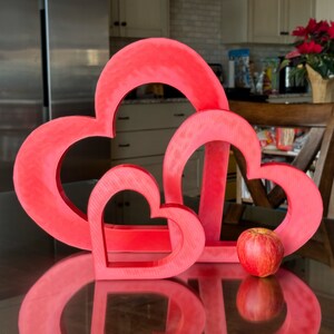 Jättestor mittpunktsdekoration med hjärtdekoration - Alla hjärtans dag-dekoration - 3D-printat hjärta