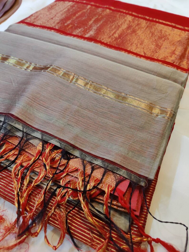 Kalash Buti light weight Cotton Silk Maheshwari hand woven Saree with pico fall and Blouse Stitching for casual wear
