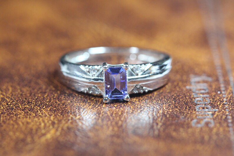 Faceted Stone gift material 925 sterling silver Beautiful 6x4 MM rectangle stone Ring size 6 us Tanzanite and Diamond Ring