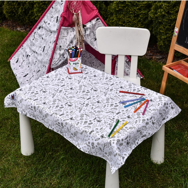 Nappe de coloriage lavable Les Licornes avec 12 marqueurs lavables inclus Magnifique et de qualité supérieure 100% coton image 8